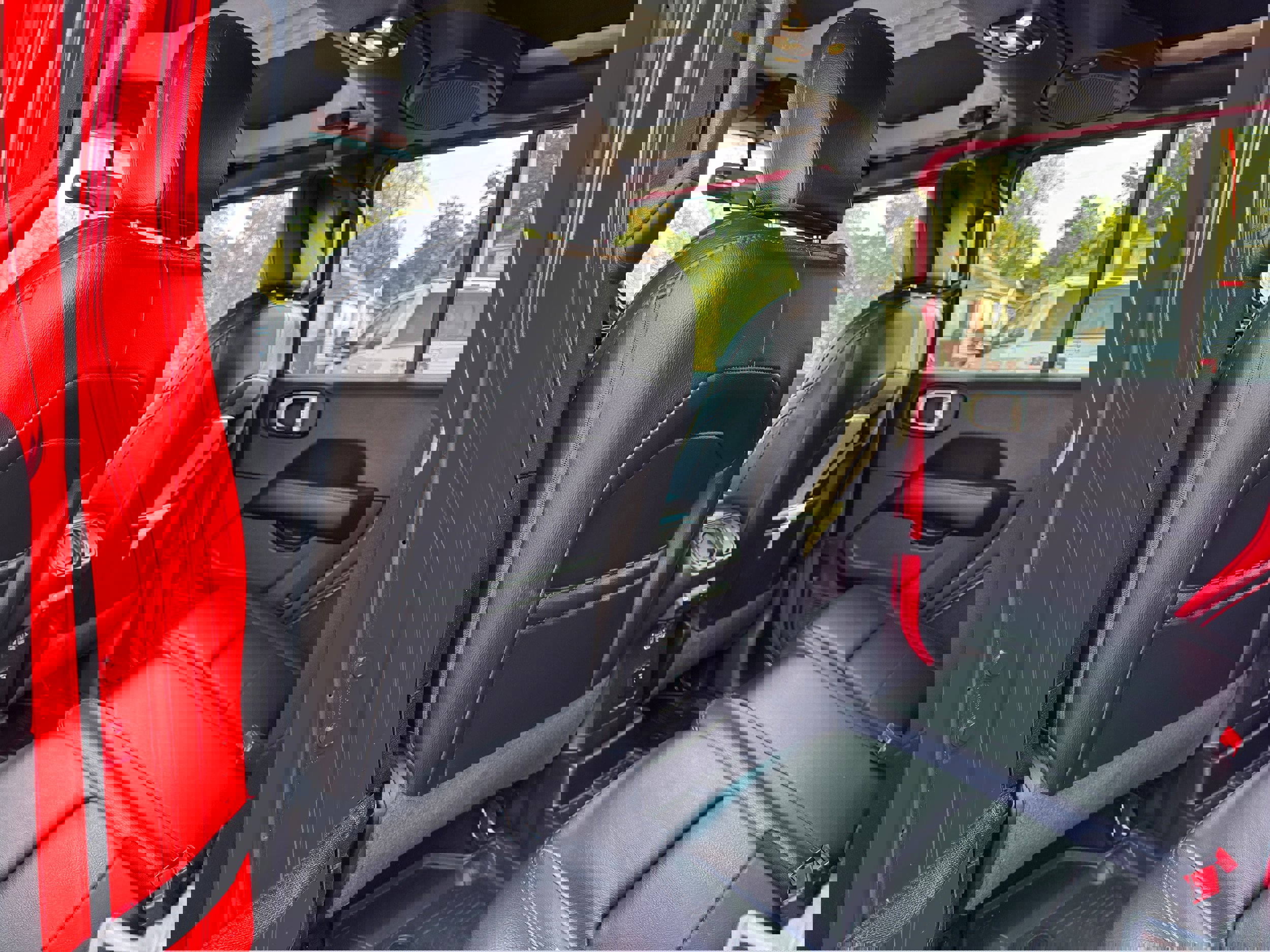 Used 2021 Jeep Wrangler Unlimited Sahara image 13