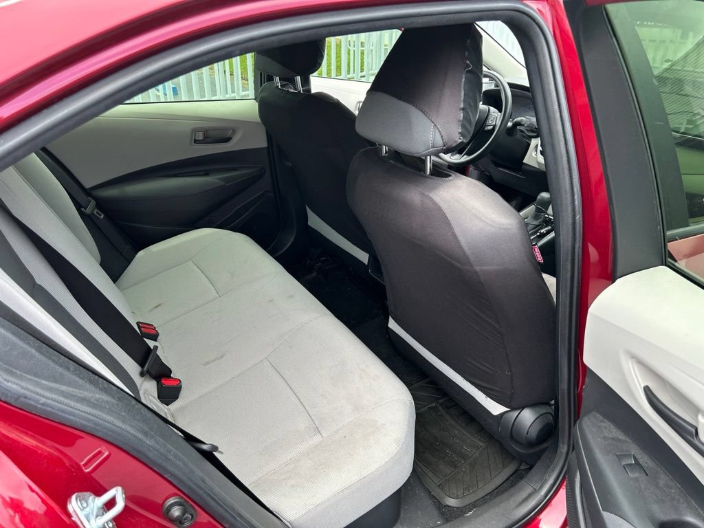 Used 2022 Toyota Corolla LE FWD image 12