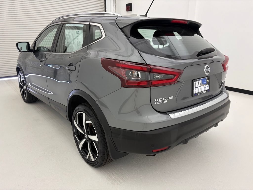 Used 2022 Nissan Rogue Sport SL AWD/4WD image 16