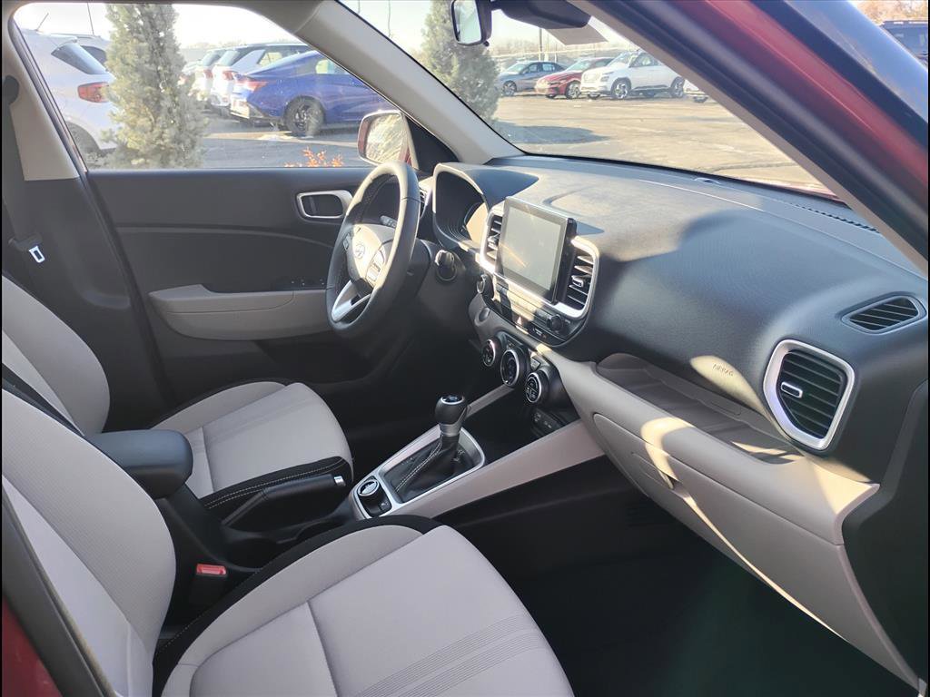 New 2026 Hyundai Venue SEL FWD image 10