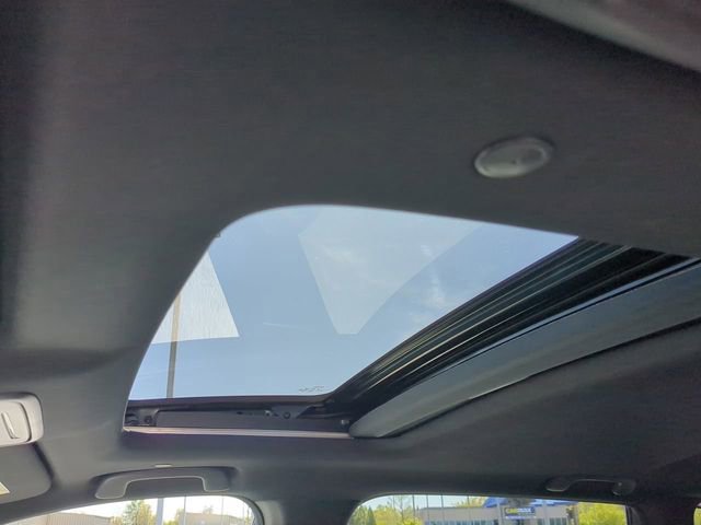 Used 2025 Honda CR-V Sport Touring image 19