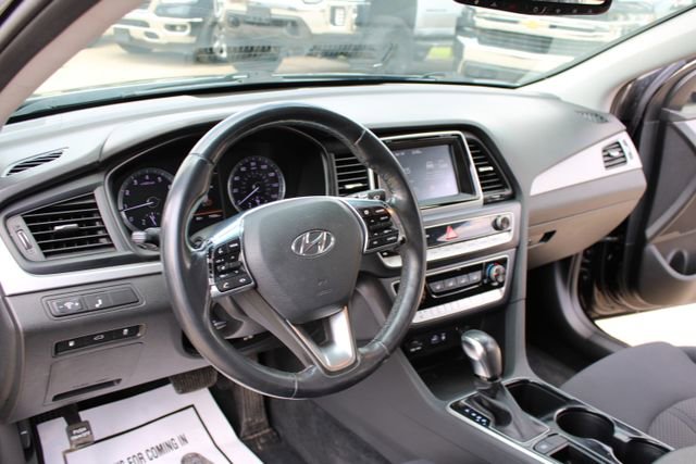 Used 2018 Hyundai Sonata SEL FWD image 15