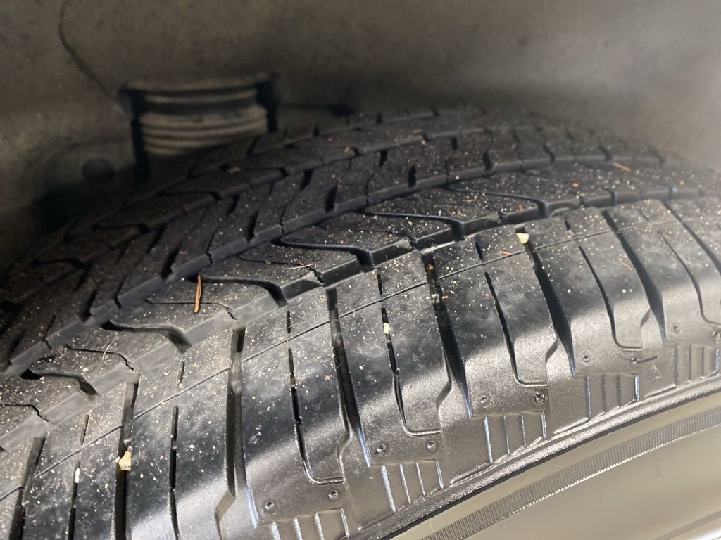 Used 2024 Chevrolet Equinox LT w/ LPO, Floor Liner Package image 11