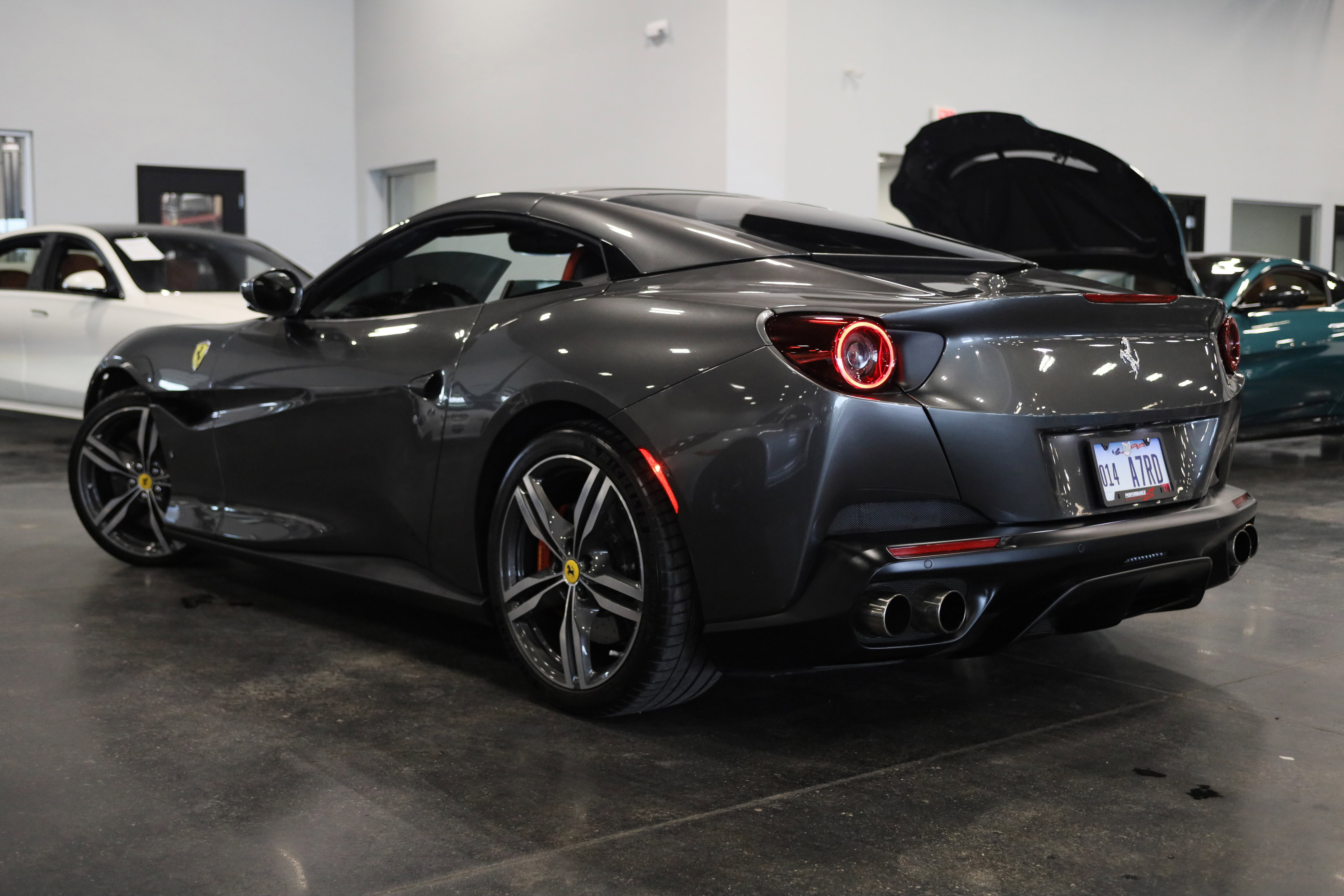 Used 2020 Ferrari Portofino RWD image 7