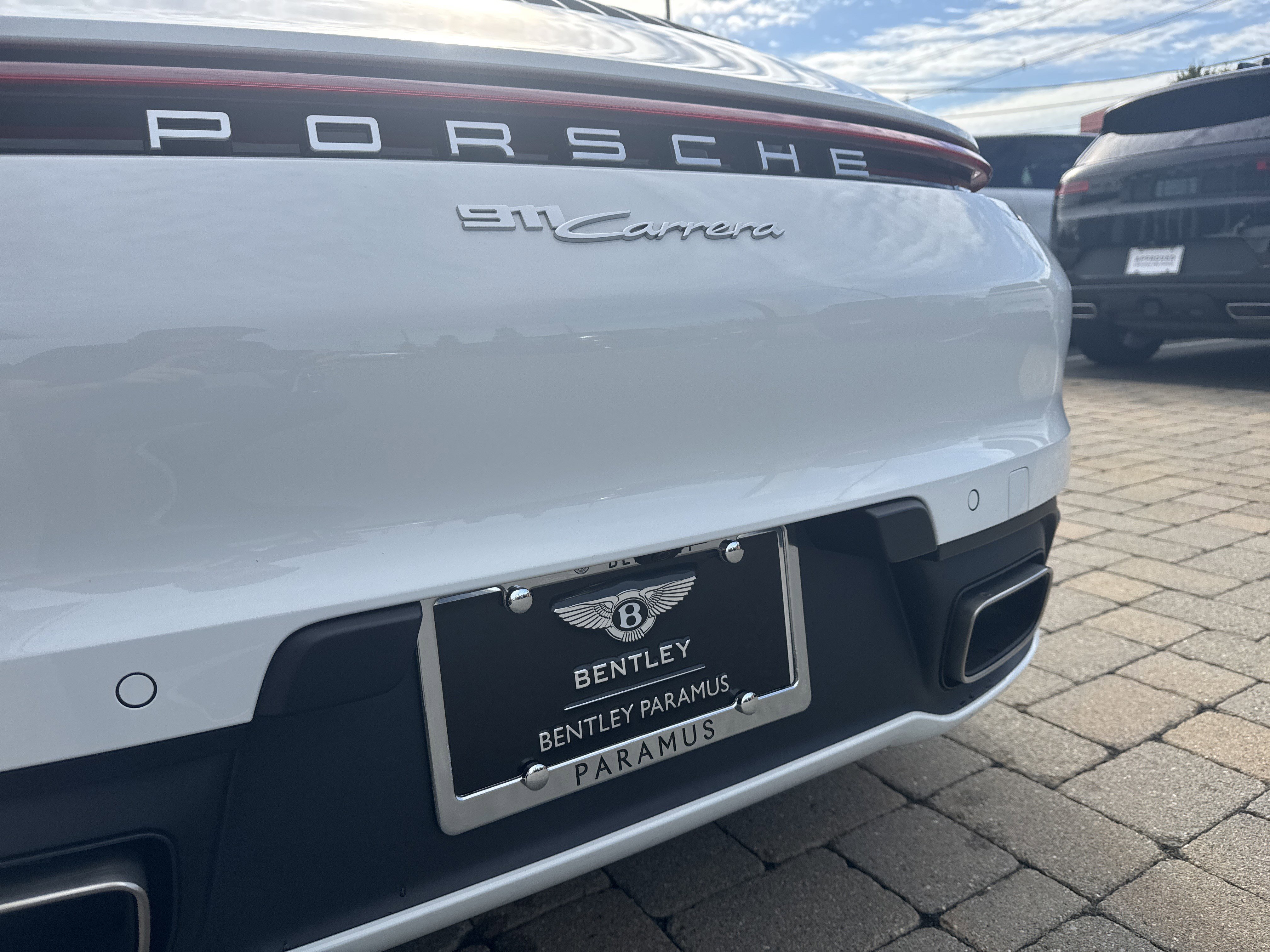 Used 2023 Porsche 911 Carrera image 27