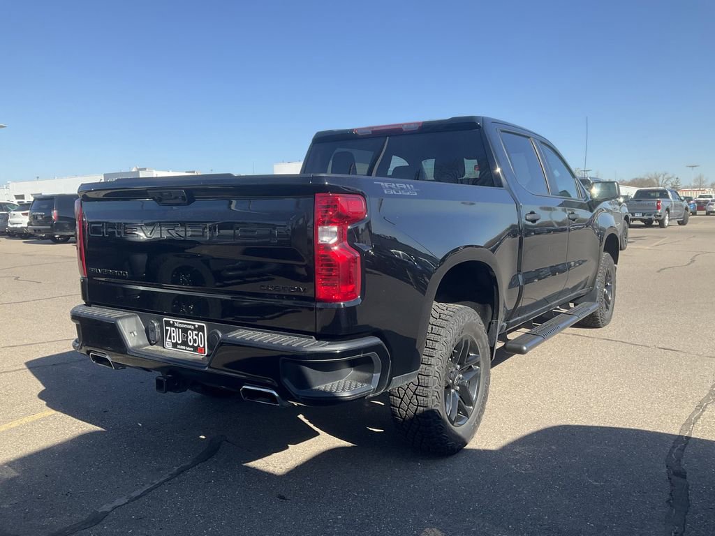 Certified 2024 Chevrolet Silverado 1500 Custom Trail Boss w/ Midnight Edition AWD/4WD image 32