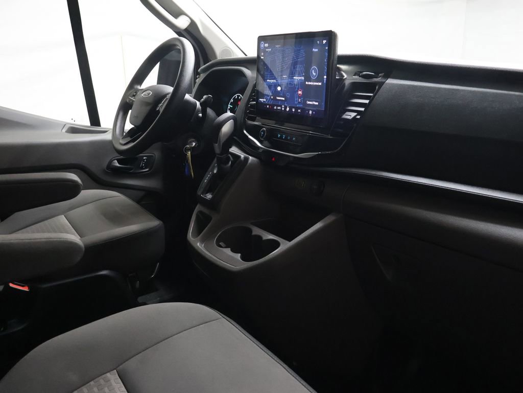 Used 2023 Ford Transit 350 XLT image 11