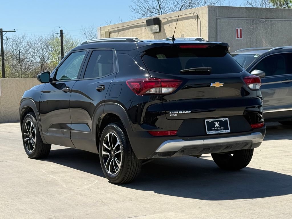 Used 2025 Chevrolet TrailBlazer LT image 8