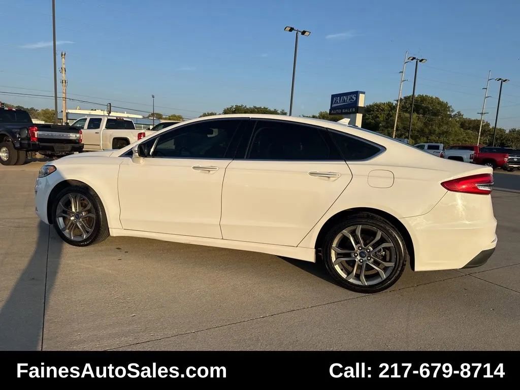 Used 2019 Ford Fusion SEL FWD image 10