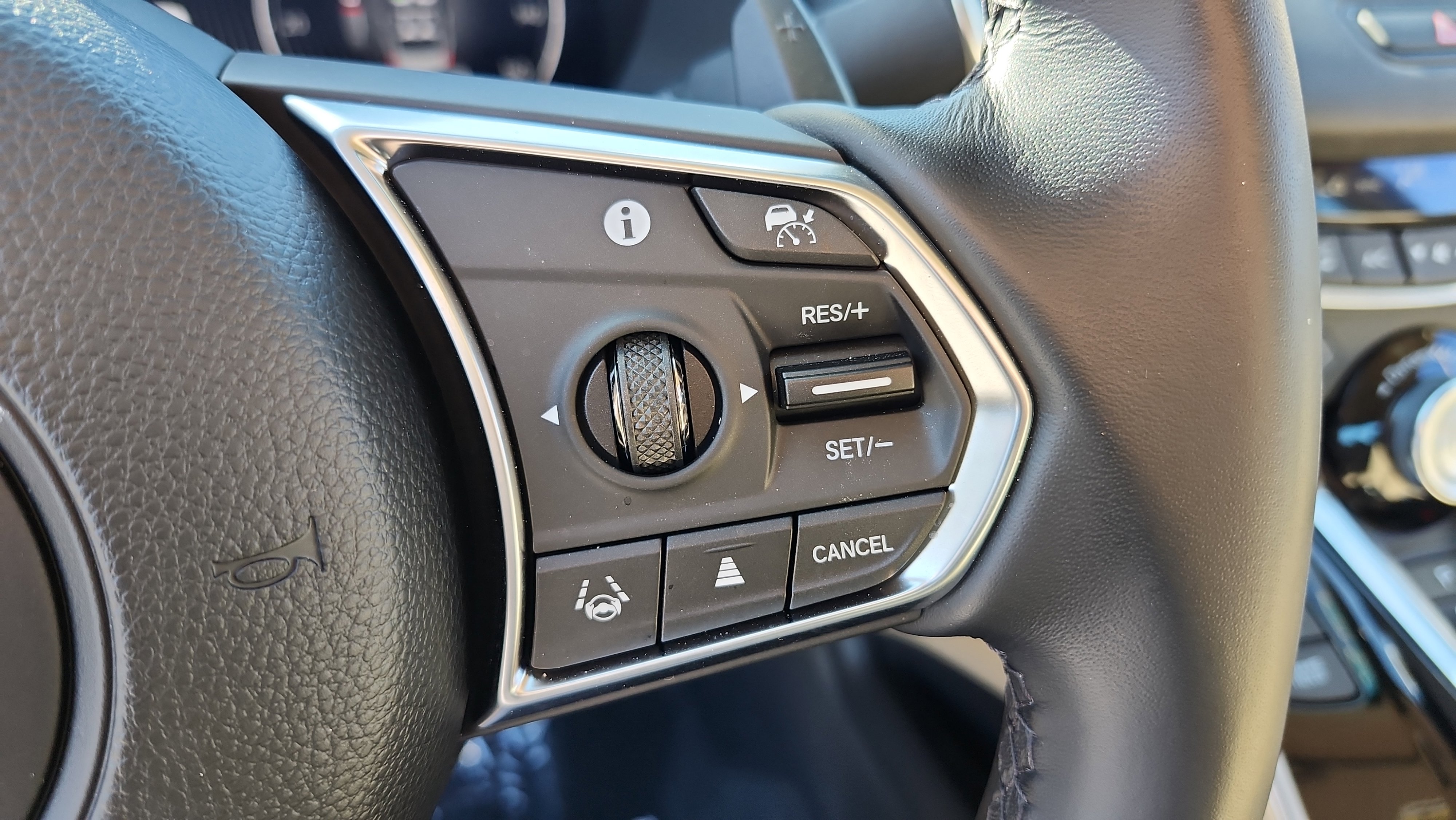 Certified 2025 Acura TLX w/ Technology Package image 29