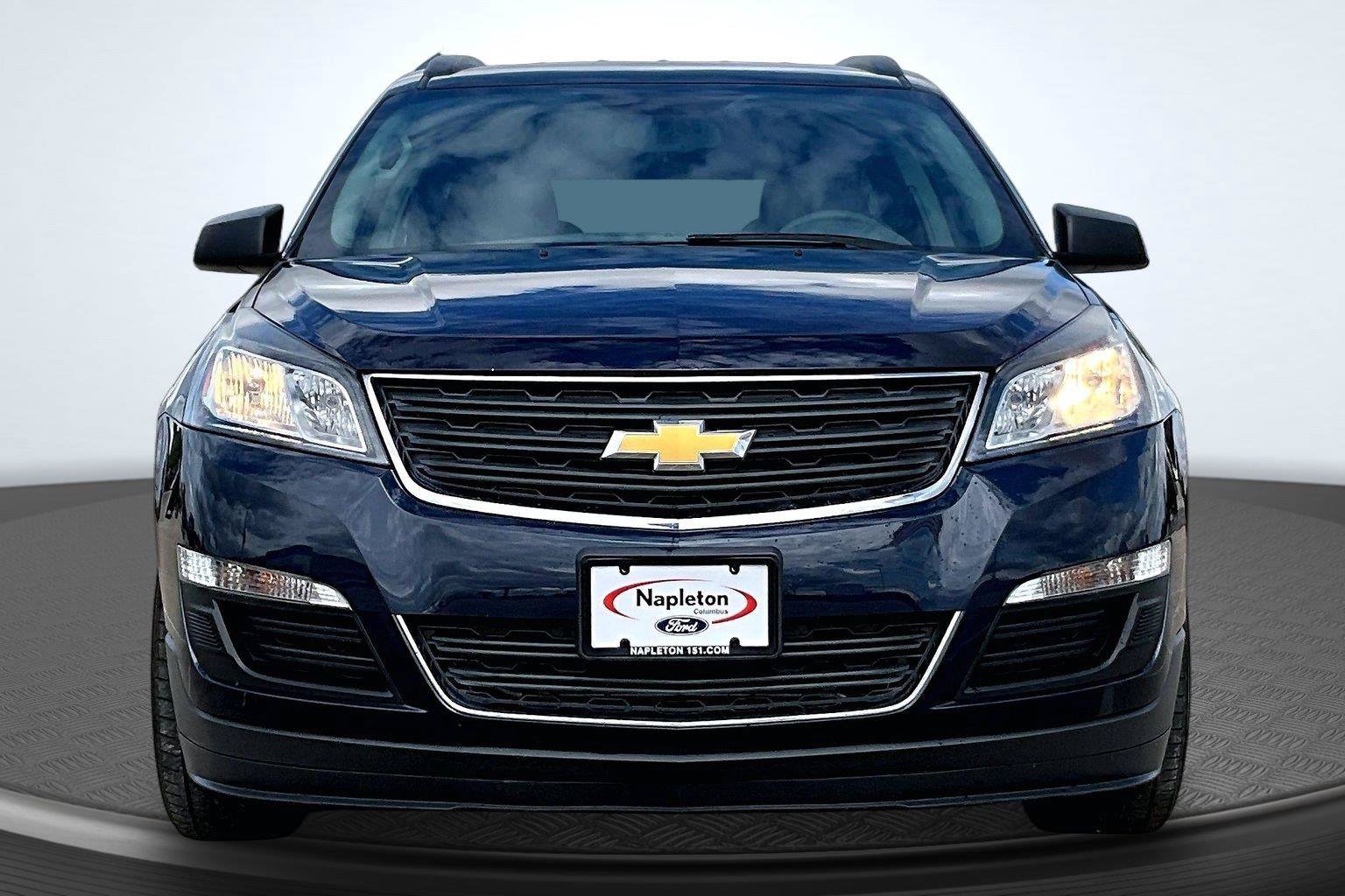 Used 2017 Chevrolet Traverse LS AWD/4WD image 3