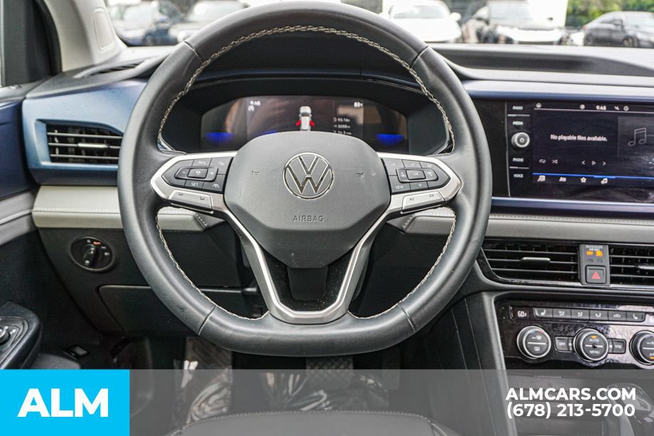 Used 2024 Volkswagen Taos SE FWD image 27