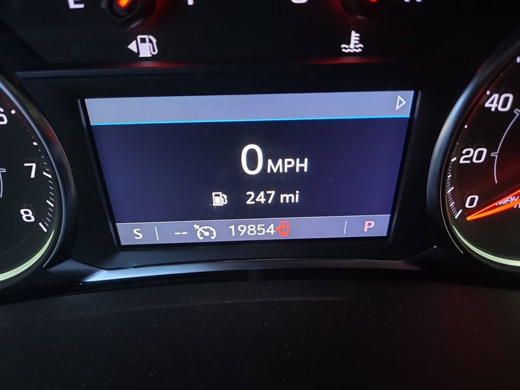 Used 2023 GMC Terrain AT4 image 14