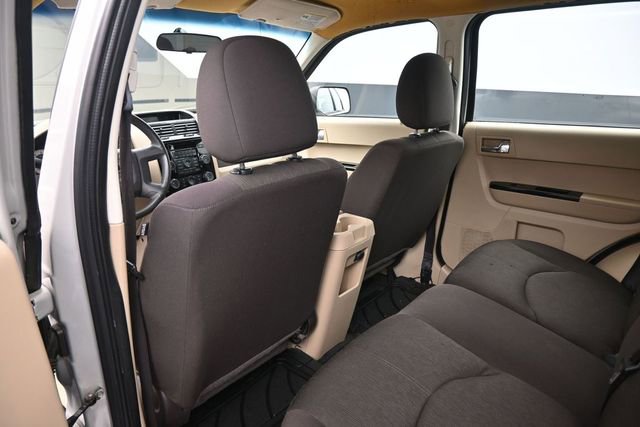 Used 2008 MAZDA Tribute i Sport FWD image 26
