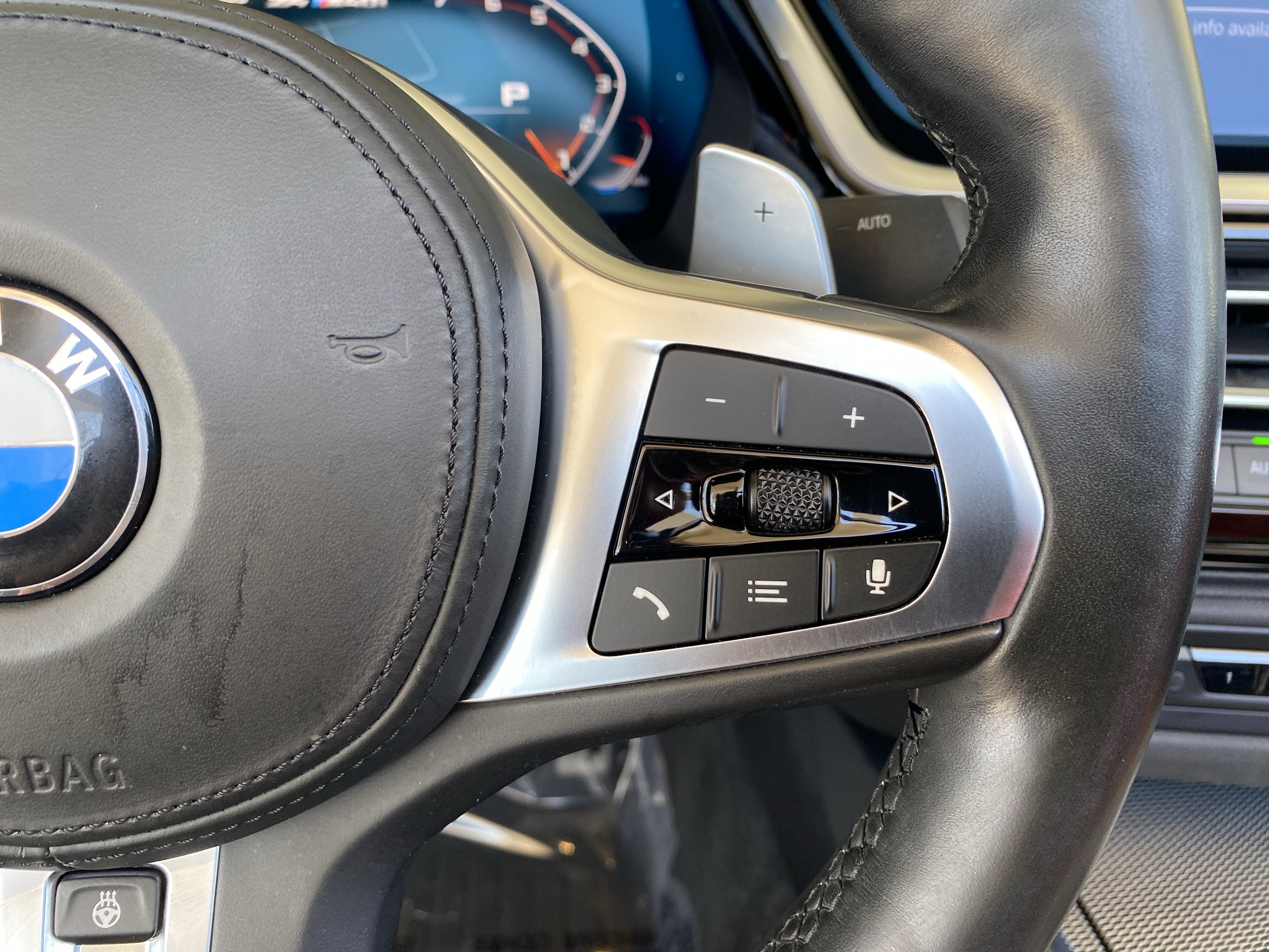Used 2020 BMW Z4 M40i RWD image 7