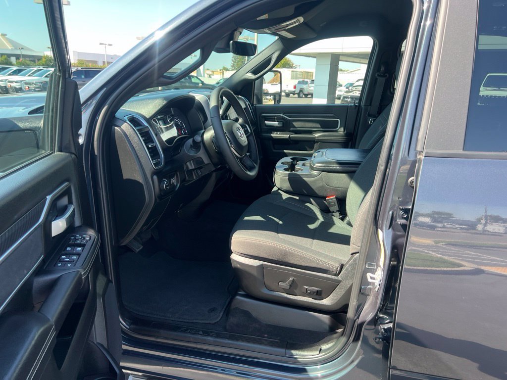 Used 2026 RAM 2500 Big Horn AWD/4WD image 24