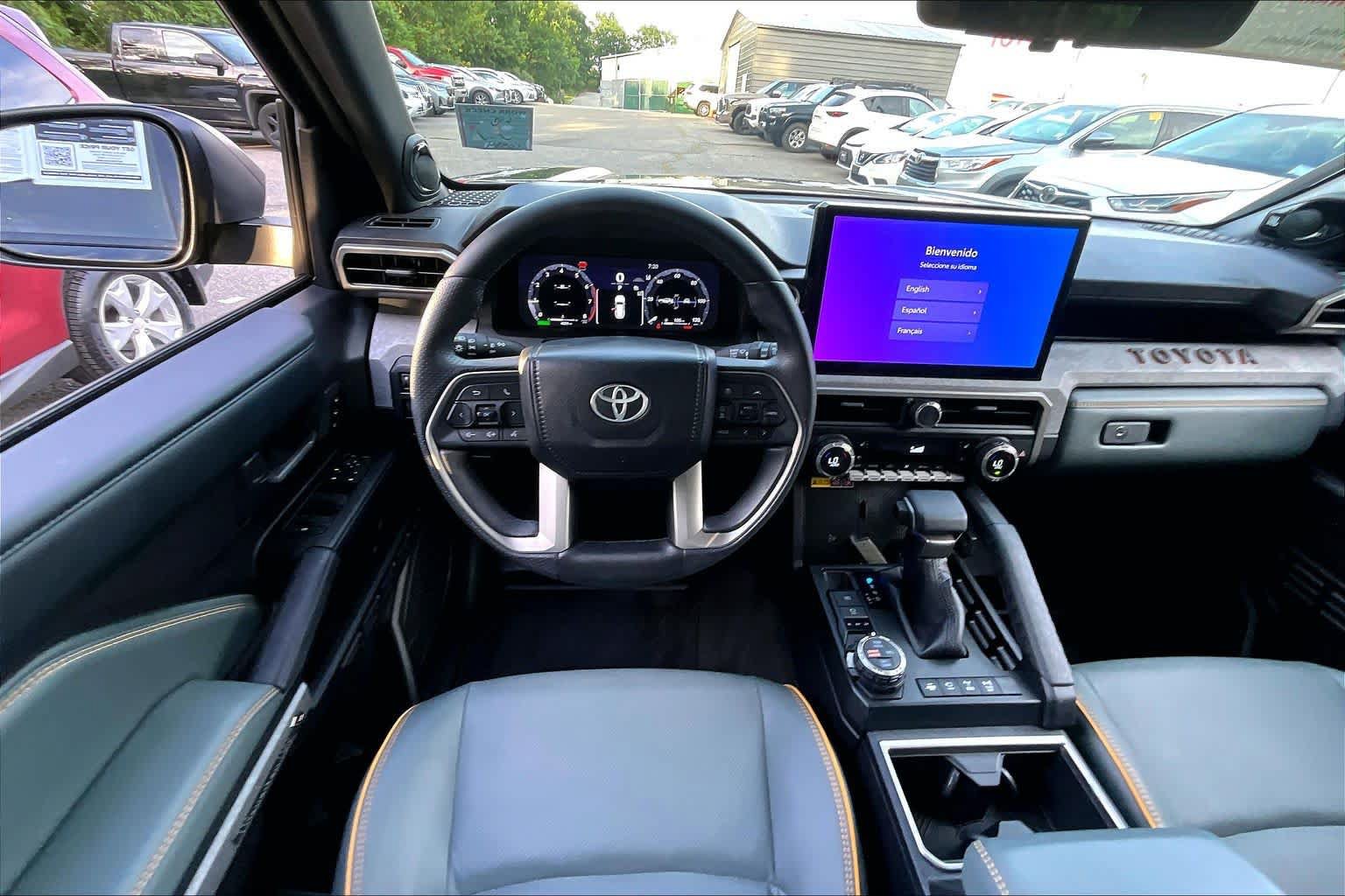 Certified 2025 Toyota 4Runner Trailhunter AWD/4WD image 6