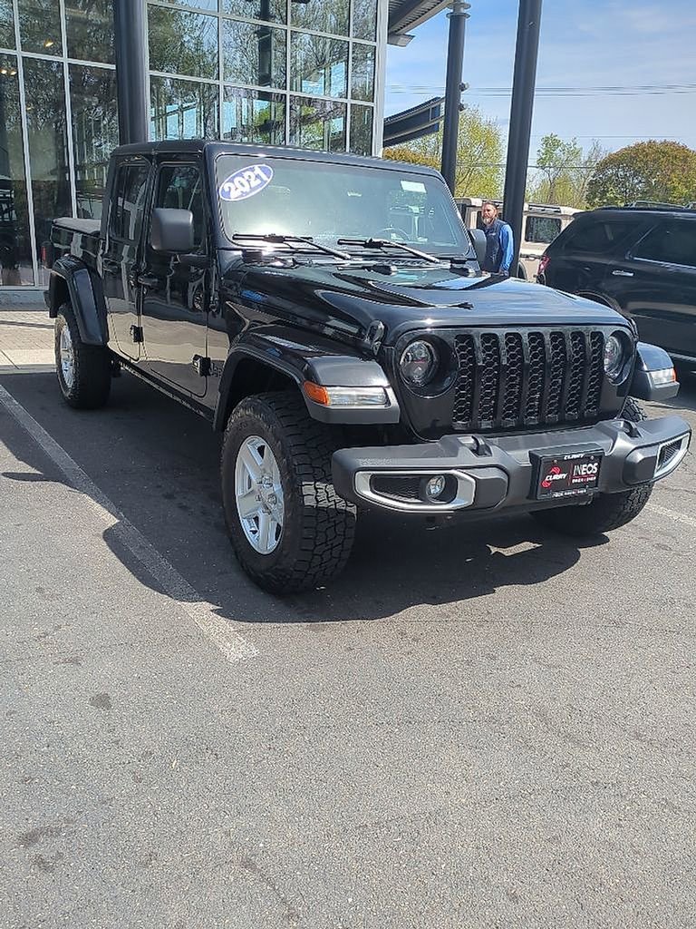 Used 2021 Jeep Gladiator Sport AWD/4WD image 1