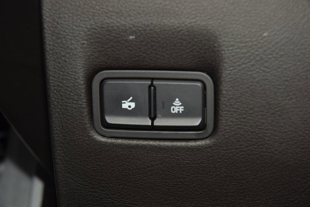 Used 2015 Chevrolet Corvette Z06 w/ 3LZ Preferred Equipment Group image 42