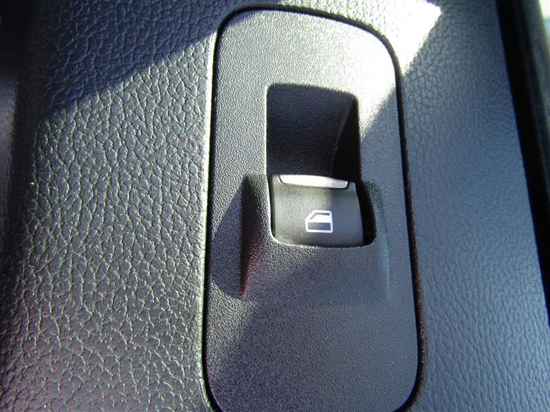 Used 2018 Ford F150 Raptor w/ Equipment Group 802A Luxury image 39