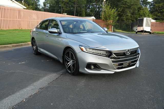 Used 2021 Honda Accord Touring image 1