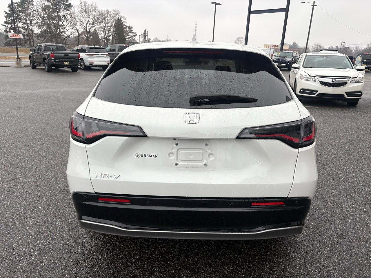 Used 2024 Honda HR-V EX-L image 7