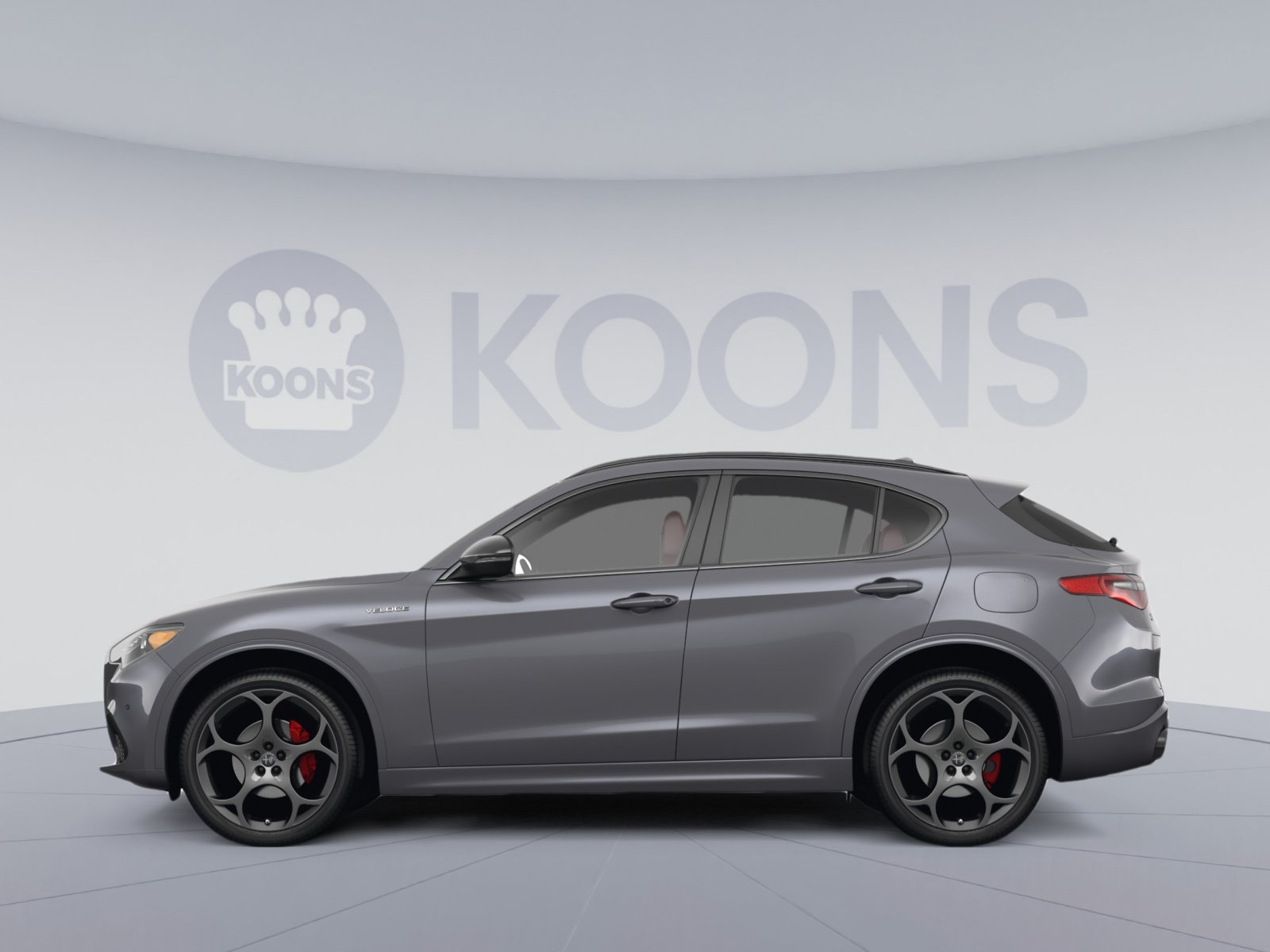 Used 2023 Alfa Romeo Stelvio Ti AWD/4WD image 2