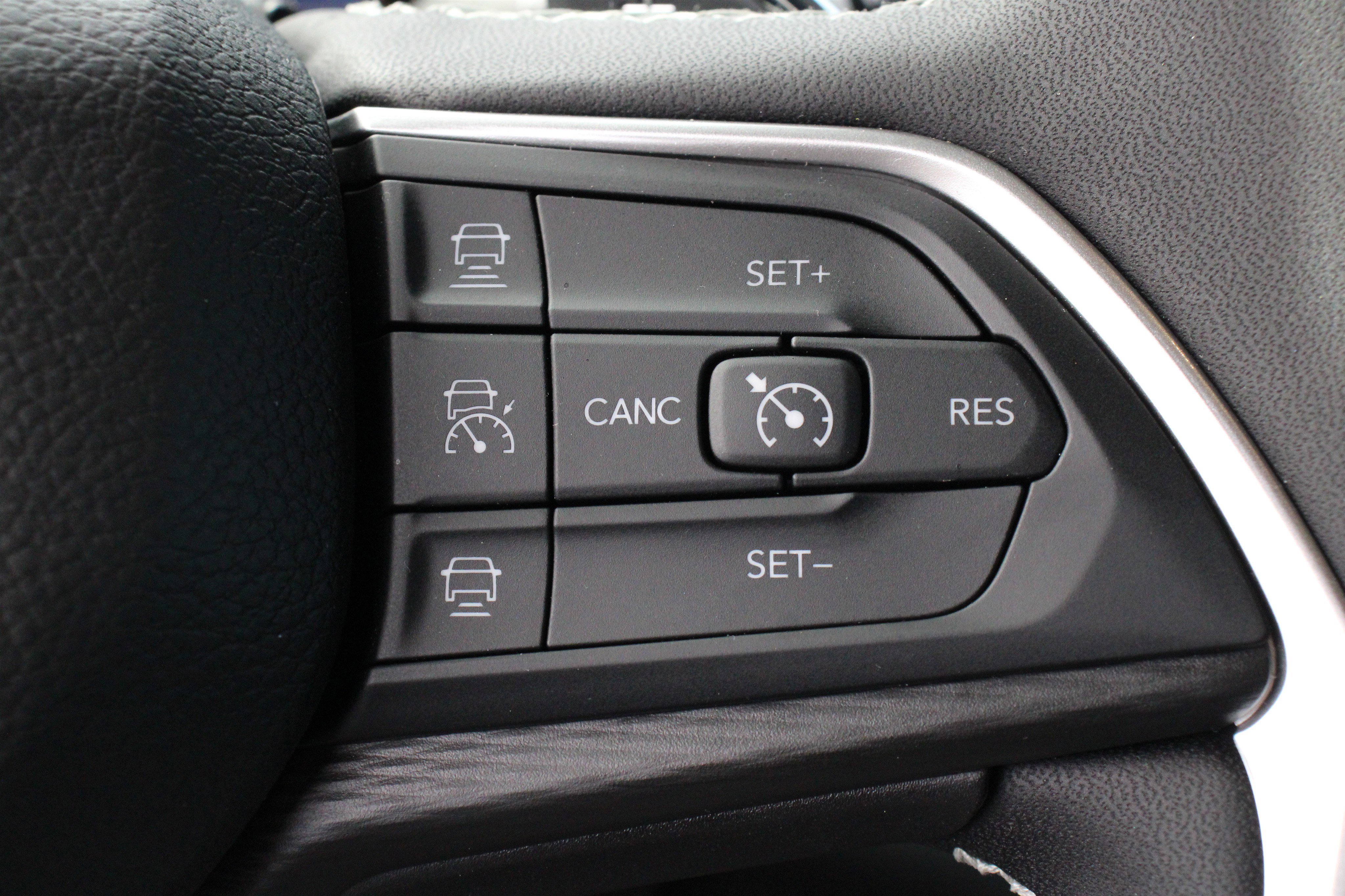 New 2025 Jeep Grand Cherokee Laredo w/ MOPAR Finishing Package image 10