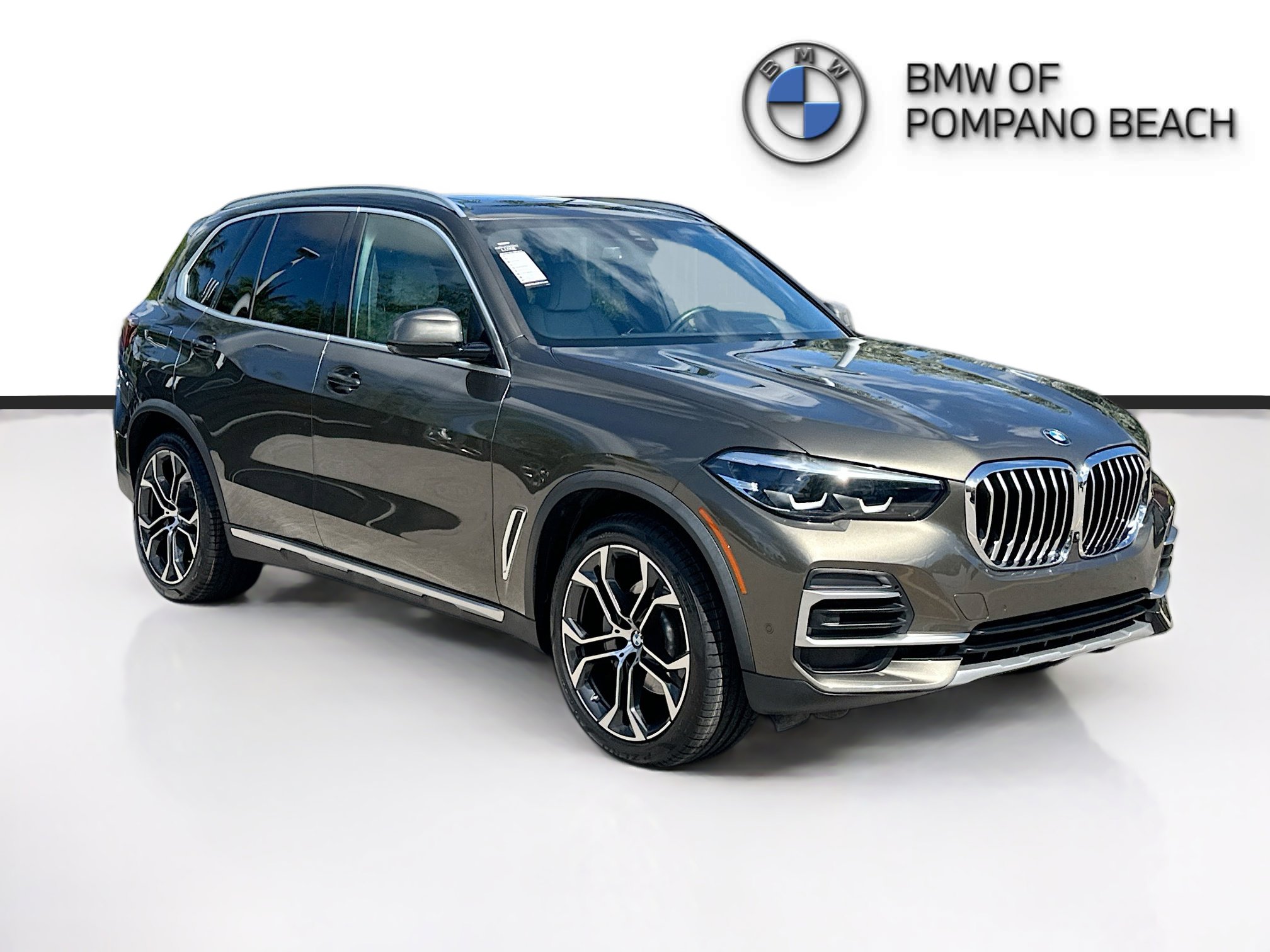 Used 2023 BMW X5 xDrive40i w/ Premium Package