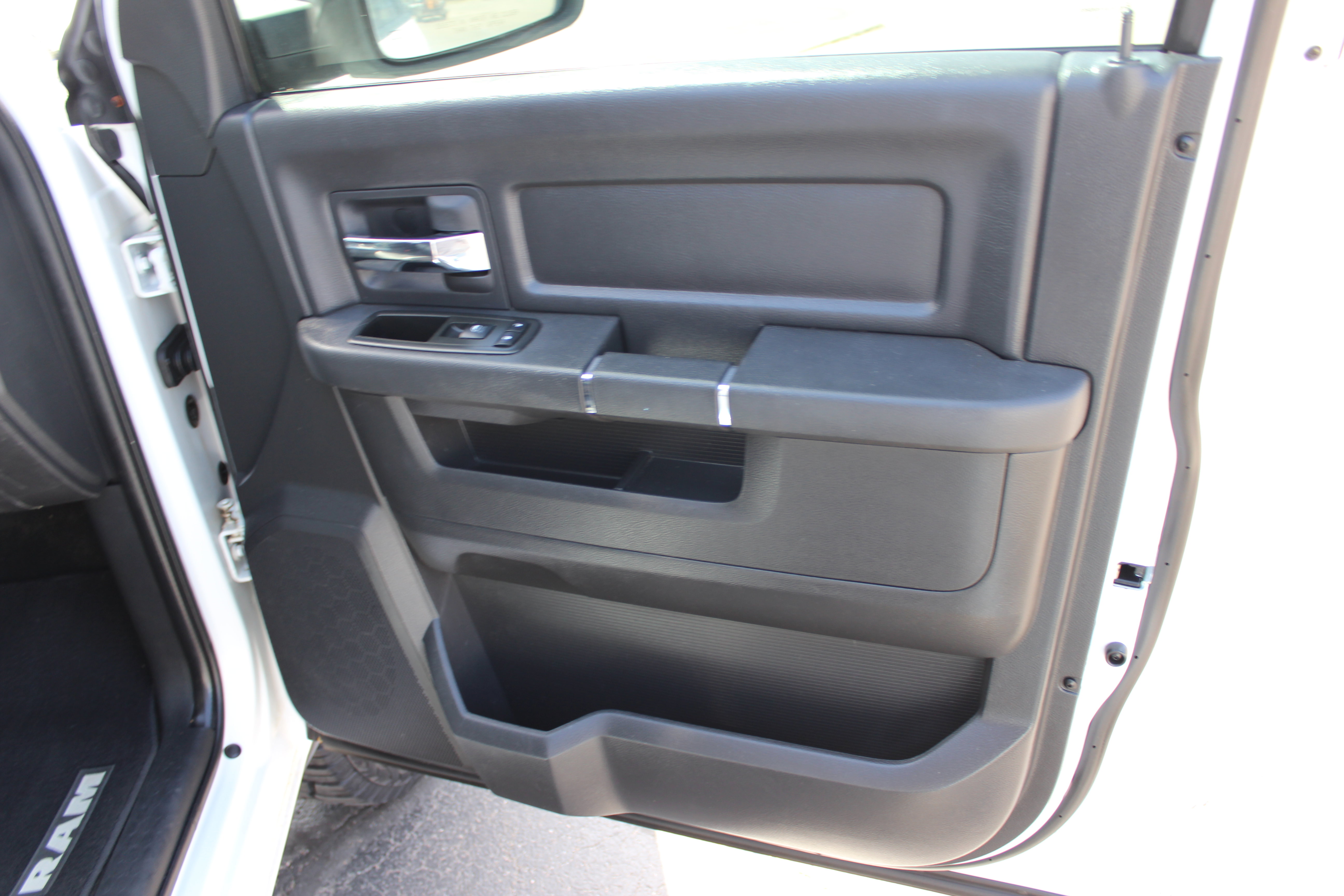 Used 2012 RAM 1500 Sport w/ Sport Premium Group AWD/4WD image 13