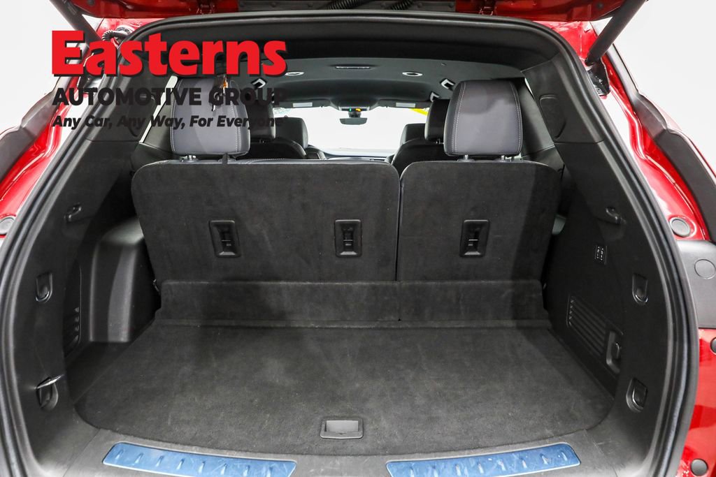 Used 2024 Buick Enclave Premium image 9