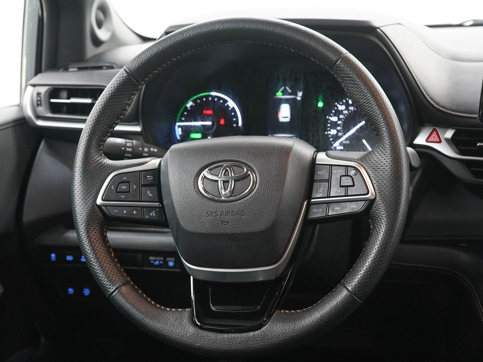 Used 2022 Toyota Sienna XLE Woodland Edition AWD/4WD image 20