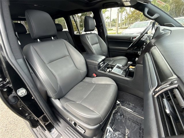 Used 2022 Lexus GX 460 image 27