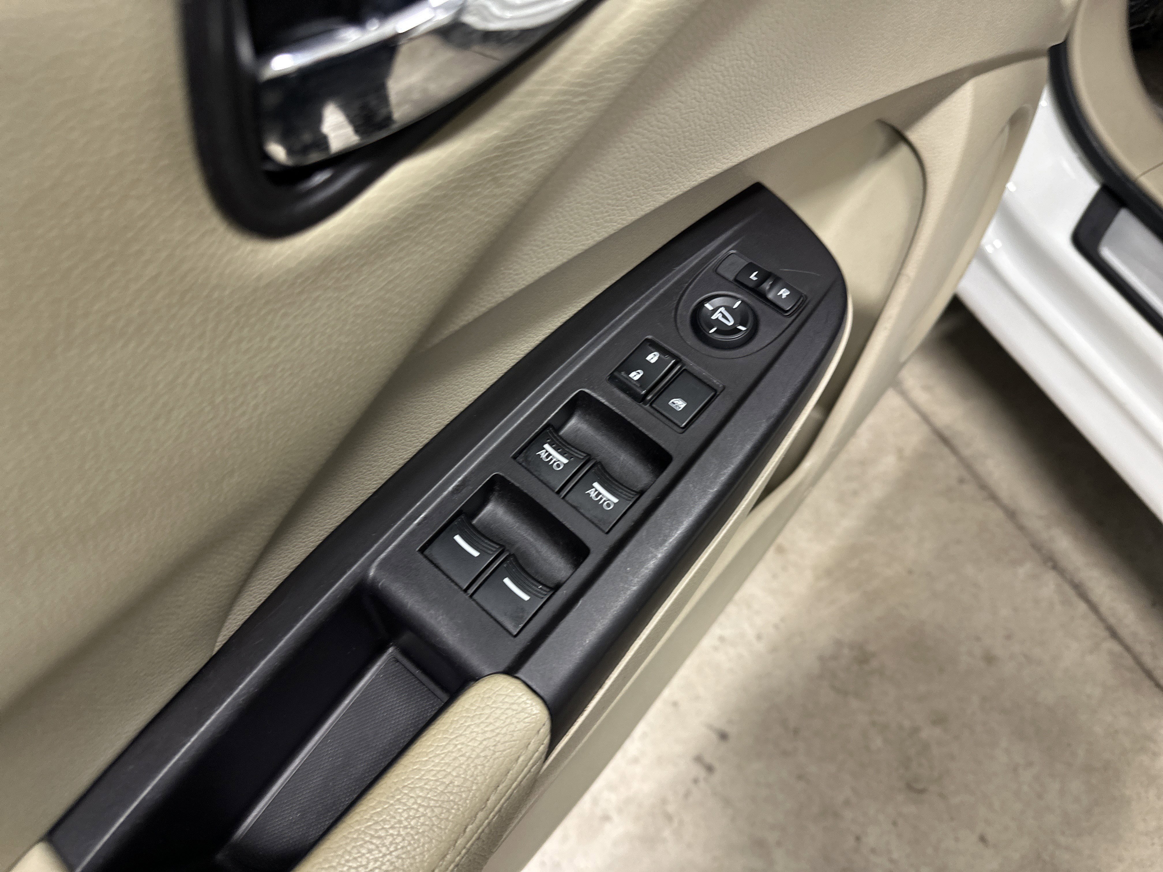 Used 2017 Acura RDX FWD w/ Technology Package image 15