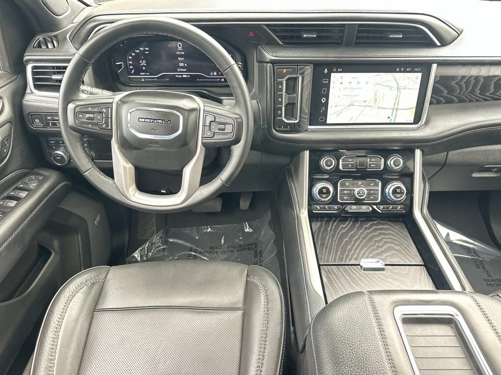 Used 2024 GMC Yukon XL Denali AWD/4WD image 23