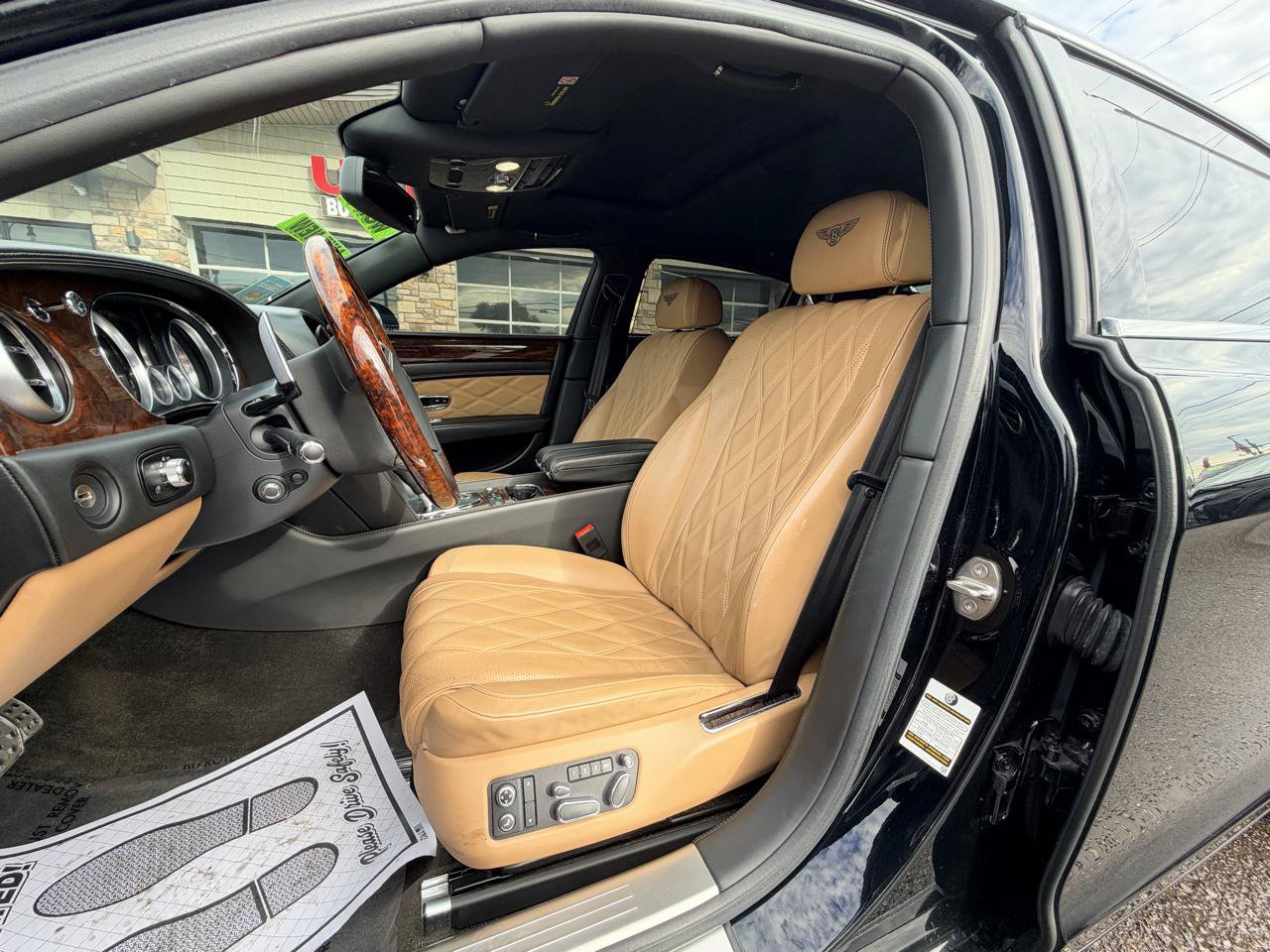 Used 2016 Bentley Flying Spur V8 AWD/4WD image 17