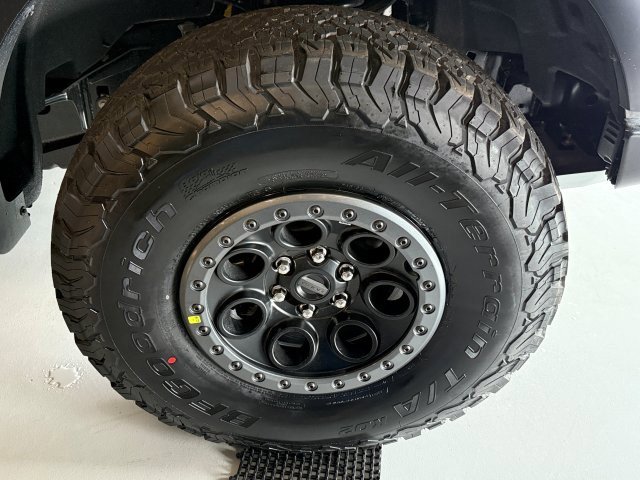 New 2025 Ford F150 Raptor AWD/4WD image 9