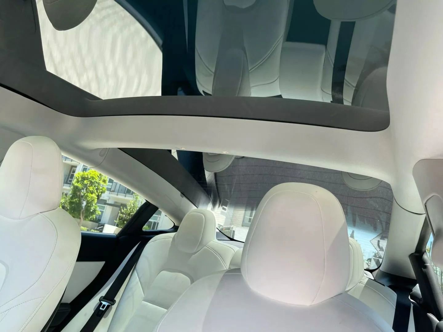 Used 2023 Tesla Model 3 Standard Range image 11