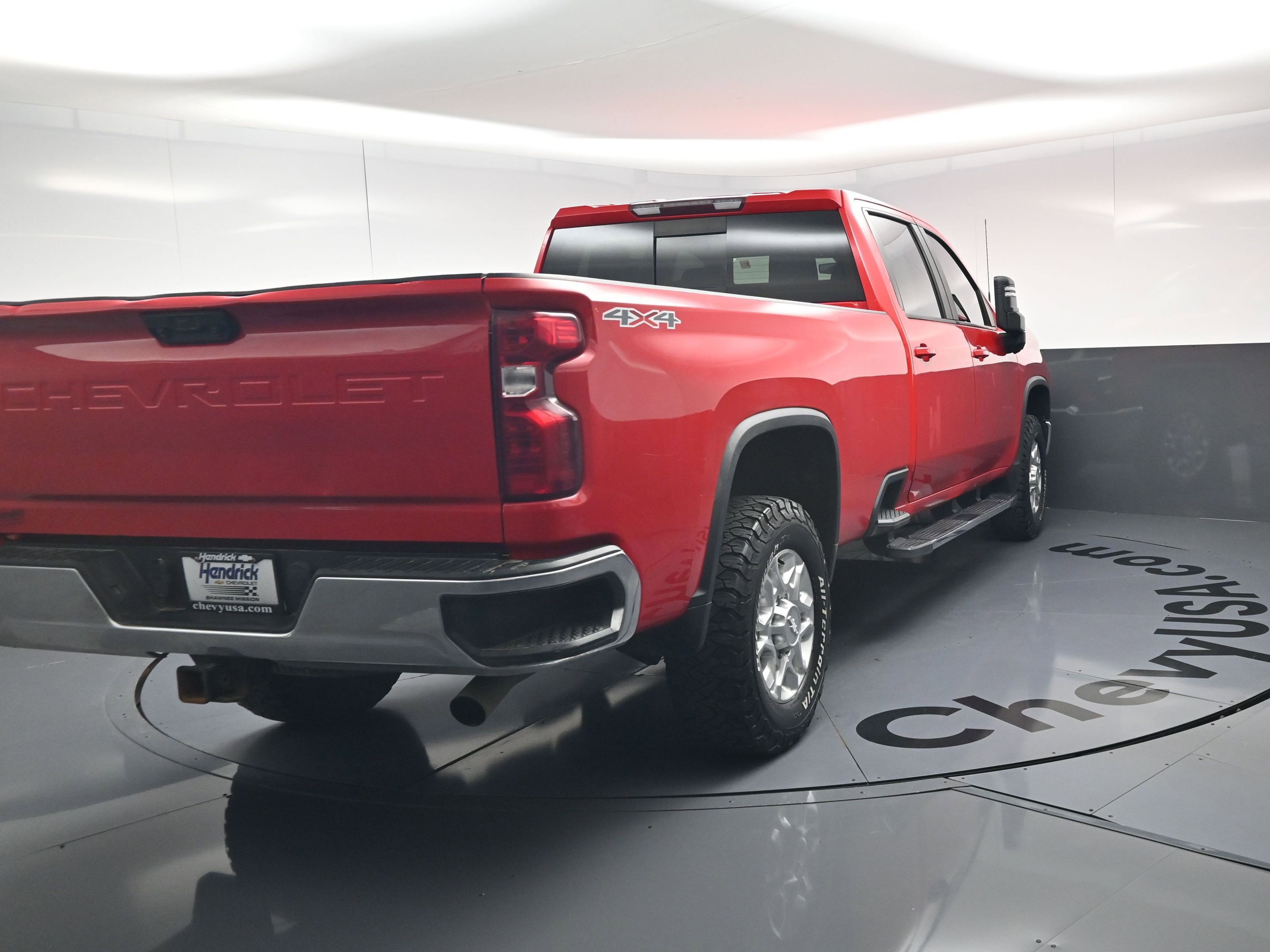 Used 2020 Chevrolet Silverado 3500 LT w/ Convenience Package AWD/4WD image 9
