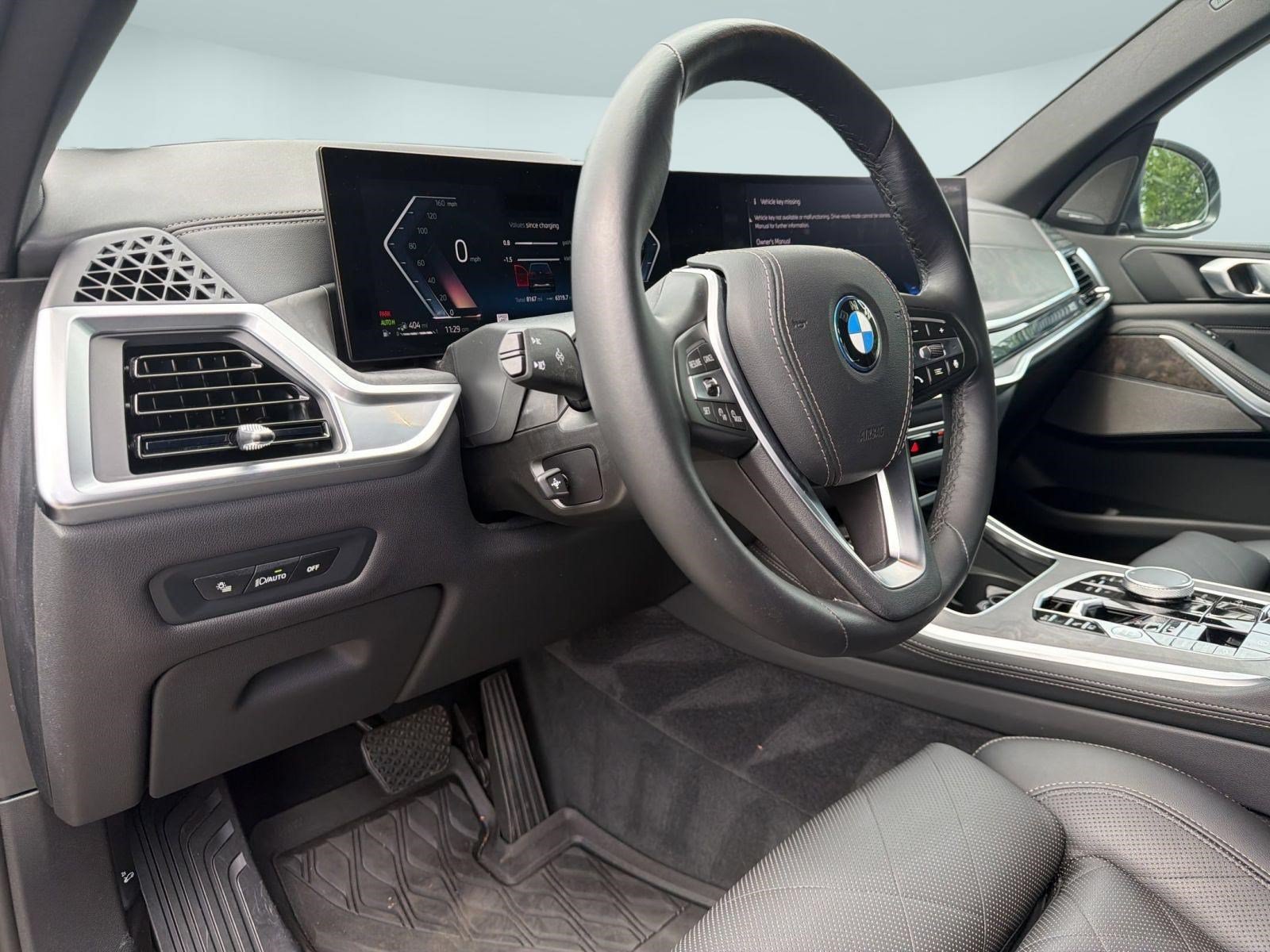Used 2025 BMW X5 xDrive50e AWD/4WD image 4