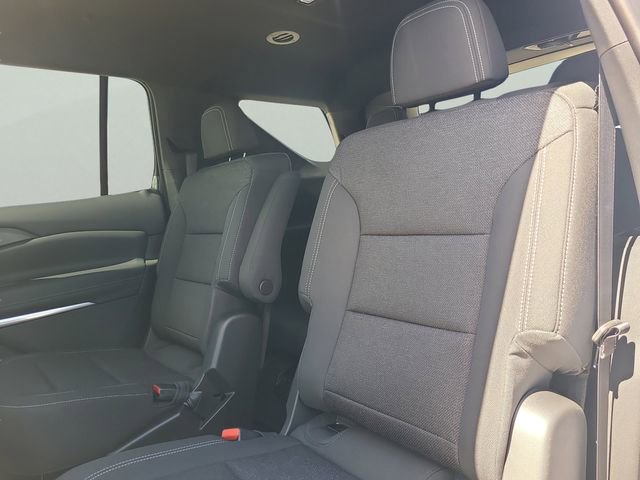 New 2026 Chevrolet Traverse LT image 9