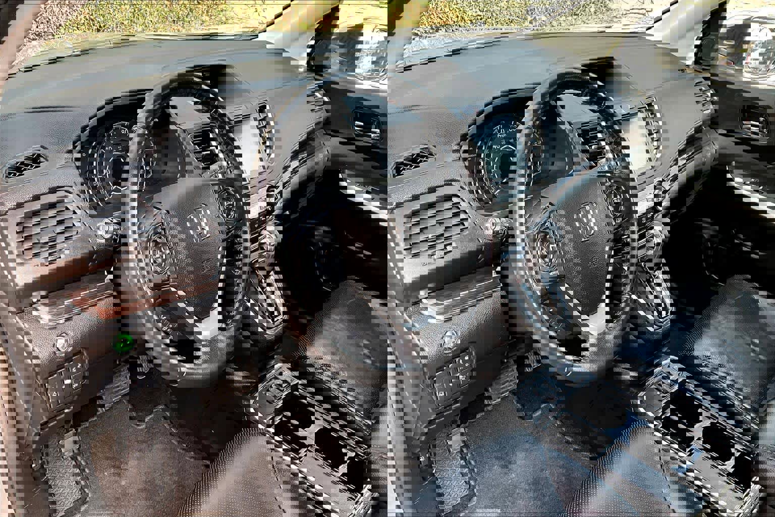 Used 2016 Honda CR-V Touring image 18