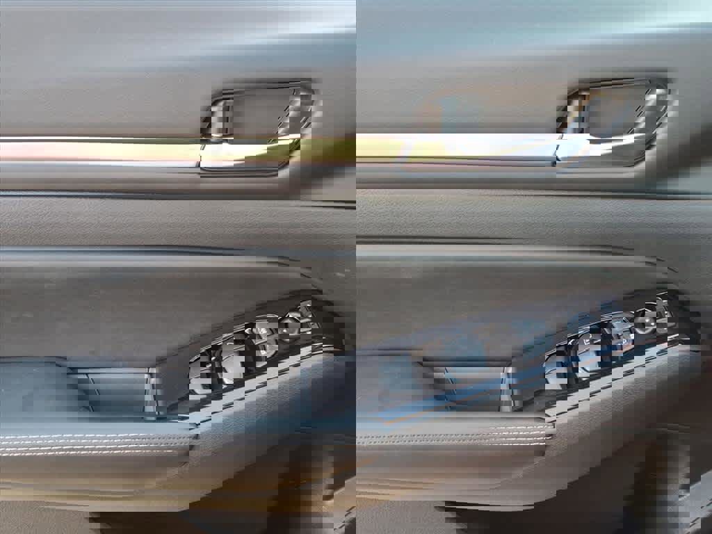 Certified 2023 Nissan Altima 2.5 SV image 18