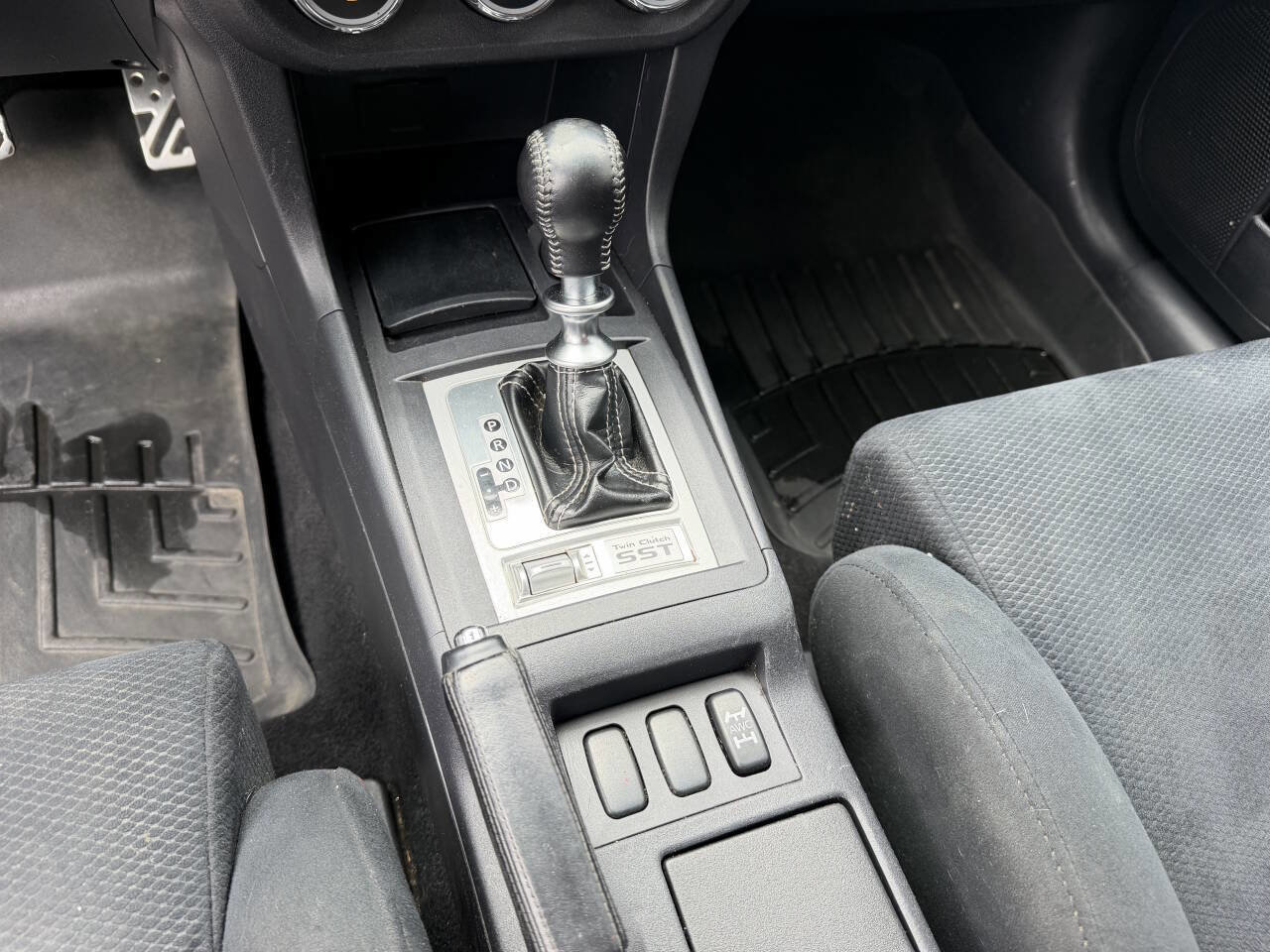 Used 2010 Mitsubishi Lancer Evolution SE AWD/4WD image 18