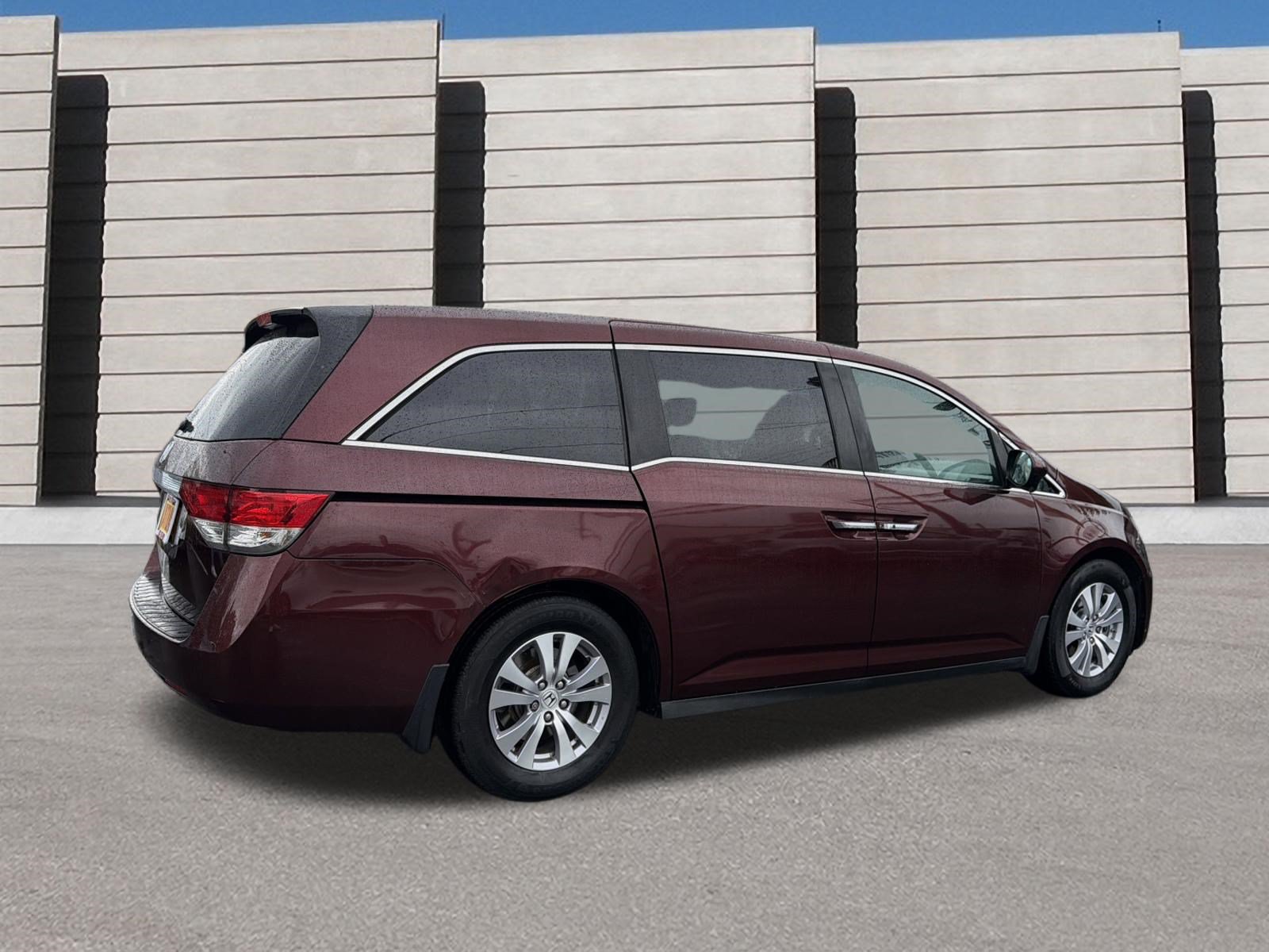 Used 2016 Honda Odyssey EX-L image 4