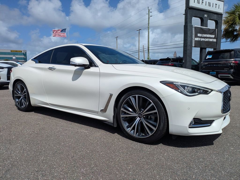 Used 2022 INFINITI Q60 3.0t Luxe w/ Essential Package
