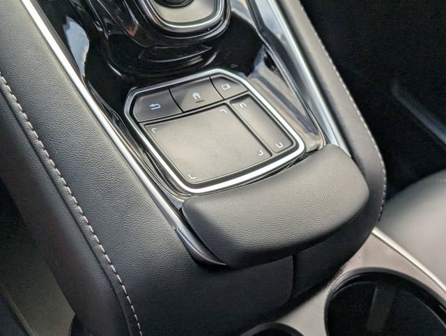 Certified 2025 Acura RDX w/ Technology Package image 31