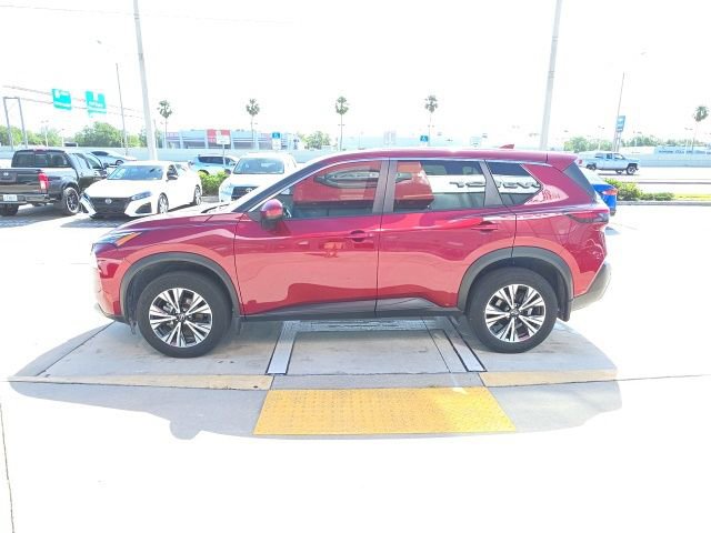 Used 2023 Nissan Rogue SV image 7