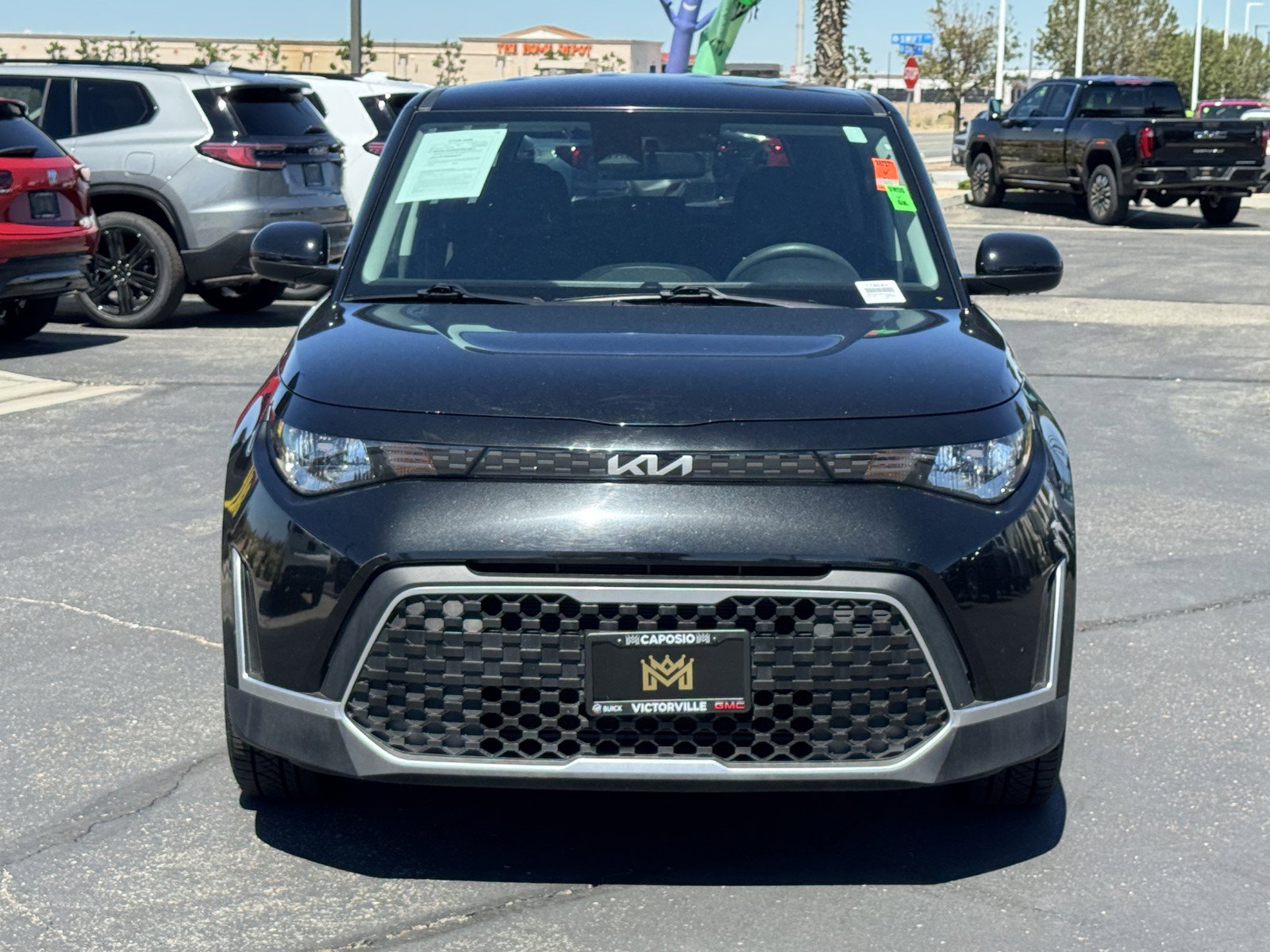 Used 2024 Kia Soul LX w/ Option Group 015 FWD image 2