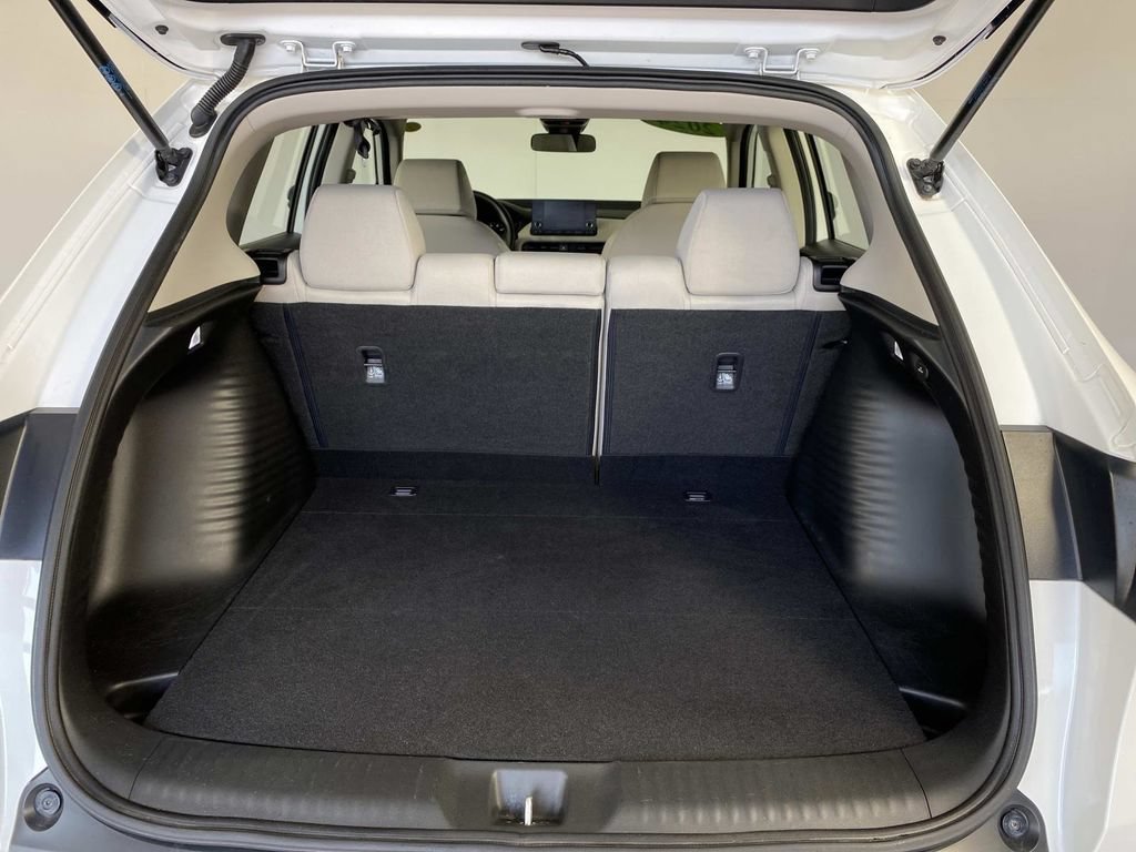 Used 2024 Honda HR-V LX image 8